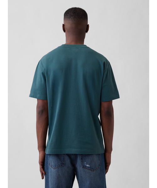 GAP（ギャップ）の「エブリディ ソフト リラックスフィット グラフィックTシャツ（Tシャツ/カットソー・メンズ・グリーン/ブラウン・XS/S/M/L/XL）」の5枚目の写真