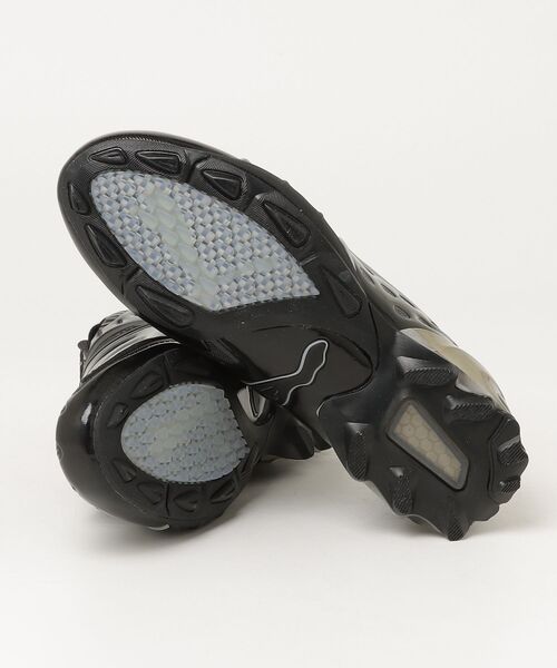 PUMA（プーマ）の「PUMA V-S1 CONTACT / プーマ V-S1 コンタクト（スニーカー・メンズ・ブラック・25.0cm/24.5cm/24.0cm/23.5cm/30.0cm/29.0cm/28.5cm/28.0cm/27.5cm/27.0cm/26.5cm/26.0cm/25.5cm/23.0cm）」の8枚目の写真