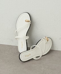 Omekashi（オメカシ）の「トングフラットサンダル（サンダル）」