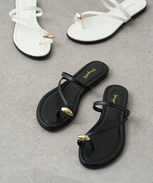 Omekashi（オメカシ）の「トングフラットサンダル（サンダル）」
