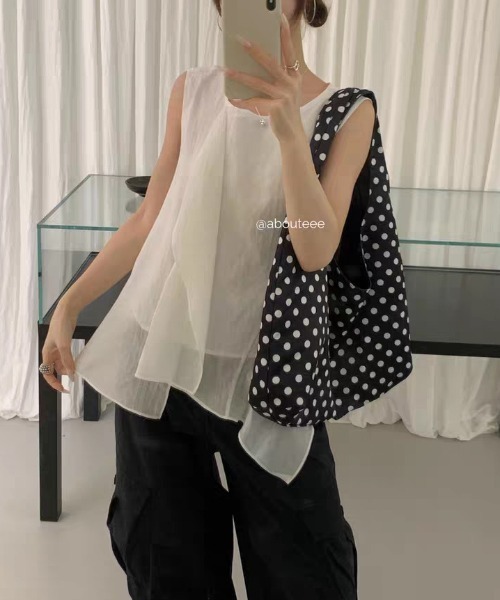 AMAJI(アマジ)の「ノースリーブ 不規則フリル トップス(Tシャツ/カットソー・レディース・ライトピンク/ホワイト/ライトグリーン・FREE)」の4枚目の写真