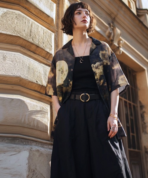 antiqua(アンティカ)の「ムーンプリント アート柄 シャツ(シャツ/ブラウス・レディース・ブラック・ONESIZE)」の12枚目の写真