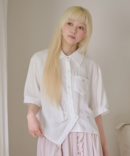 ゴーシュ　クリーム色　半袖シャツ　ポケット付き　美品 接触冷感 ポケット カシュクール風 半袖 シャツ（シャツ/ブラウス