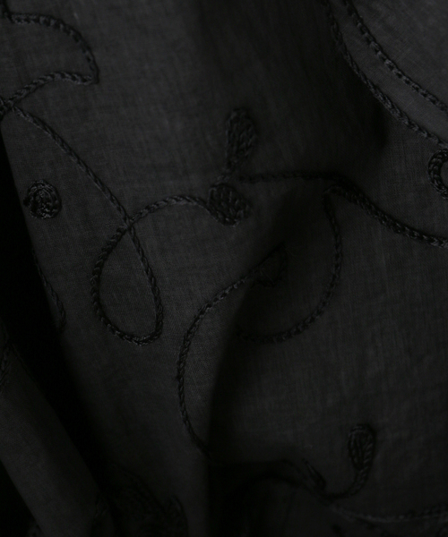 sara mallika(サラ マリカ)の「【SARA MALLIKA/サラマリカ】 Organza Arai Embroidery Jacket(その他アウター・レディース・ブラック/ホワイト・FREE)」の11枚目の写真