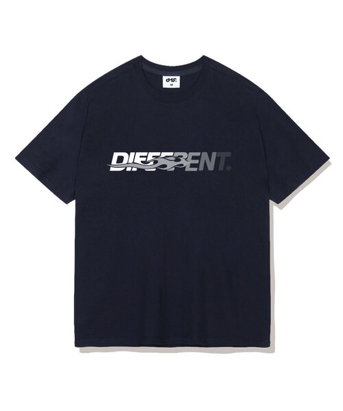 DIIFF（ディフ）の「ディファレントオーバーサイズ半袖Tシャツ4カラー[DISE_1003]（Tシャツ/カットソー・メンズ・ブラック/アイボリー/ホワイト/ネイビー・LARGE/X-LARGE/SMALL/MEDIUM）」の4枚目の写真
