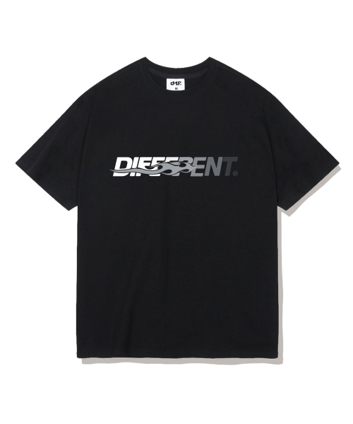 DIIFF（ディフ）の「ディファレントオーバーサイズ半袖Tシャツ4カラー[DISE_1003]（Tシャツ/カットソー・メンズ・ブラック/アイボリー/ホワイト/ネイビー・LARGE/X-LARGE/SMALL/MEDIUM）」の9枚目の写真