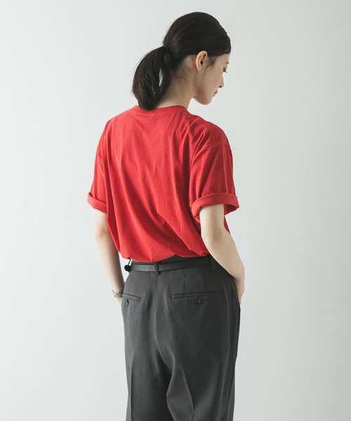 URBAN RESEARCH(アーバンリサーチ)の「シアープリントカラーTシャツ(Tシャツ/カットソー・レディース・ライトブルー/レッド/ブラウン・FREE)」の8枚目の写真