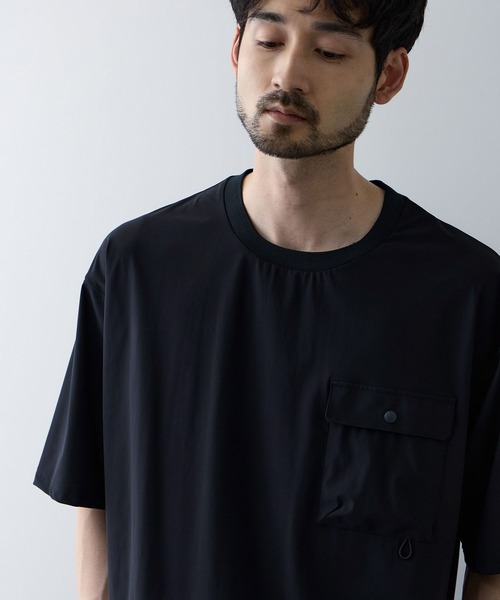 NAVY（ネイビー）の「【SARARI/サラリ】 接触冷感 極冷フラップポケット UVカットTシャツ（Tシャツ/カットソー・メンズ・ライトグレー/チャコールグレー/ネイビー/ブラック・S/M/L/XL）」の5枚目の写真