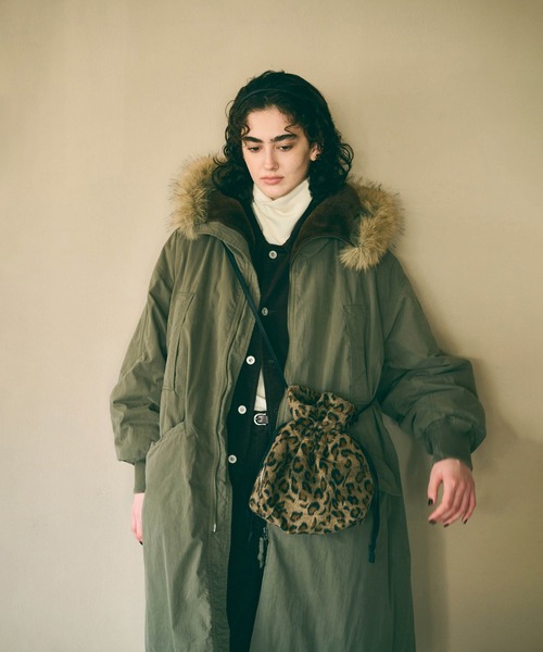 kha:ki(カーキ)の「「KHA:KI / カーキ」LEOPARD CONVERTIBLE BAG(エコバッグ/サブバッグ・レディース・オリーブ/ブラック・FREE)」の8枚目の写真