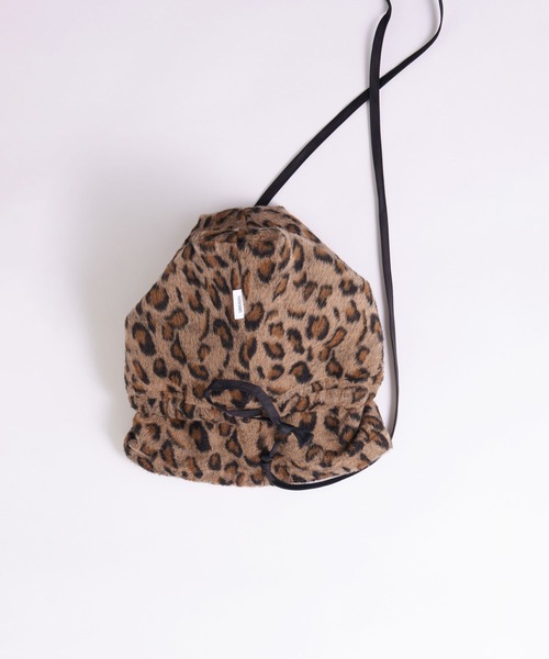 kha:ki(カーキ)の「「KHA:KI / カーキ」LEOPARD CONVERTIBLE BAG(エコバッグ/サブバッグ・レディース・オリーブ/ブラック・FREE)」の5枚目の写真