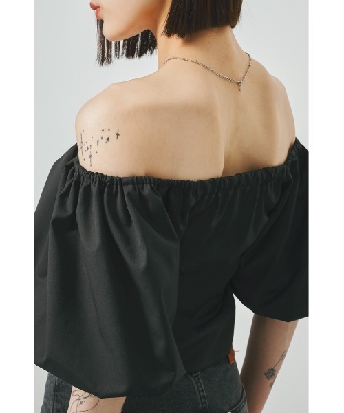 SHEL’TTER（シェルター）の「オフショルバルーンスリーブダブルジップトップス（シャツ/ブラウス・レディース・カーキ/ダークグレー・FREE）」の15枚目の写真