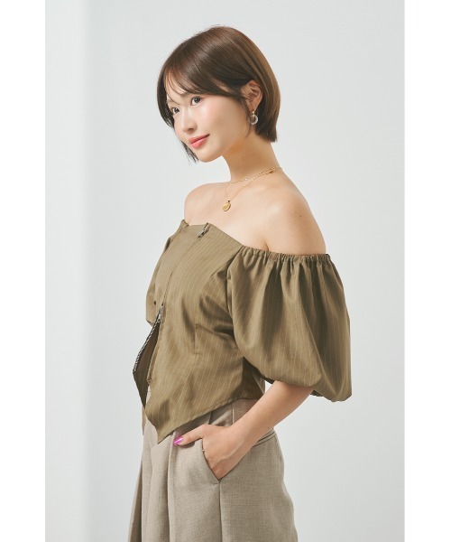 SHEL’TTER（シェルター）の「オフショルバルーンスリーブダブルジップトップス（シャツ/ブラウス・レディース・カーキ/ダークグレー・FREE）」の11枚目の写真