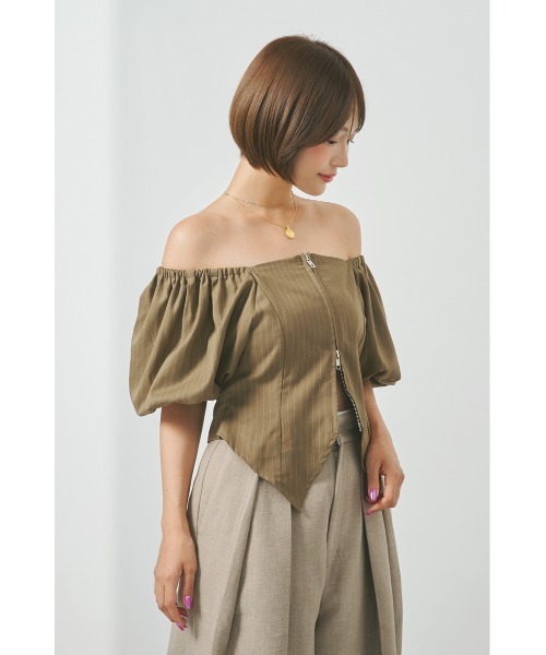 SHEL’TTER（シェルター）の「オフショルバルーンスリーブダブルジップトップス（シャツ/ブラウス・レディース・カーキ/ダークグレー・FREE）」の7枚目の写真