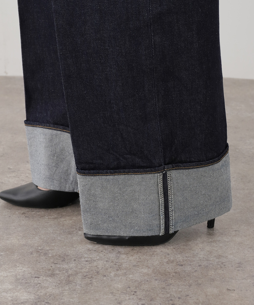 journal standard L'essage(ジャーナルスタンダードレサージュ)の「ターンアップデニムパンツ(デニムパンツ・レディース・ネイビー・38/36)」の14枚目の写真