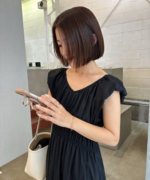 A part by（アパートバイ）の「【インフルエンサーyuiさんコラボ】YUシャーリングワンピース（ワンピース・レディース・オフホワイト/ブラック・FREE）」の10枚目の写真