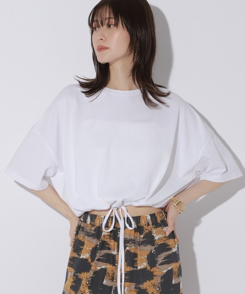 LAKOLE(ラコレ)の「<接触冷感>ドロストTEE / 1045292(Tシャツ/カットソー・レディース・ブラック/オフホワイト/サンドグレー/セージグリーン・FREE)」の8枚目の写真