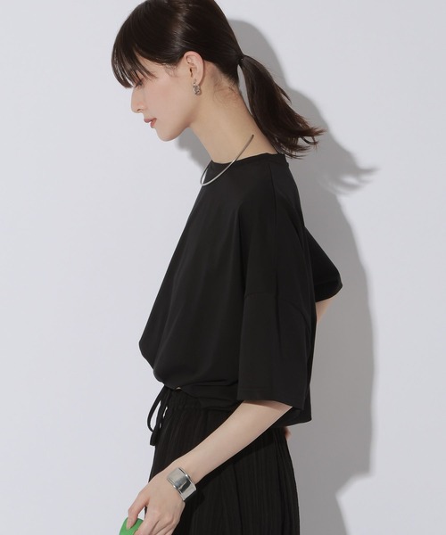 LAKOLE(ラコレ)の「<接触冷感>ドロストTEE / 1045292(Tシャツ/カットソー・レディース・ブラック/オフホワイト/サンドグレー/セージグリーン・FREE)」の19枚目の写真