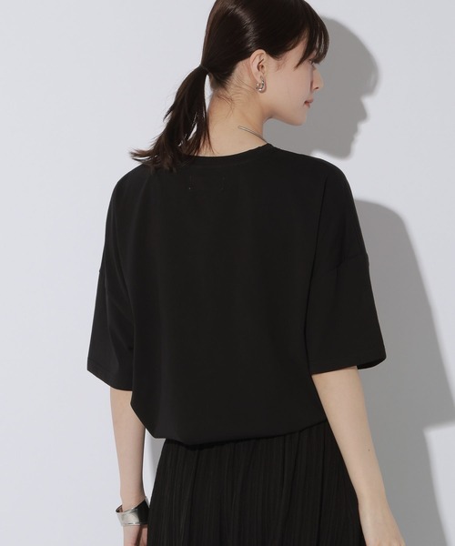 LAKOLE(ラコレ)の「<接触冷感>ドロストTEE / 1045292(Tシャツ/カットソー・レディース・ブラック/オフホワイト/サンドグレー/セージグリーン・FREE)」の20枚目の写真