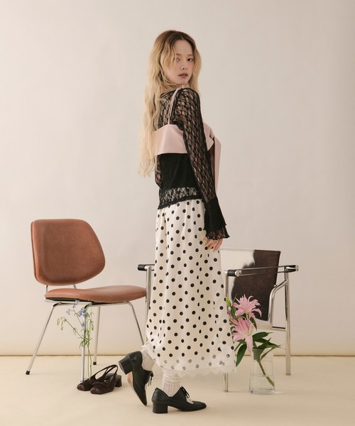 loin nuit(ロワンニュイ)の「assort lace skirt / アソートレーススカート(スカート・レディース・ピンク/ホワイト/ネイビー・FREE)」の15枚目の写真
