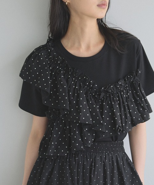 &. NOSTALGIA（アンドドットノスタルジア）の「ドットフリルTシャツ（Tシャツ/カットソー・レディース・ホワイト/ブラック・M）」の2枚目の写真