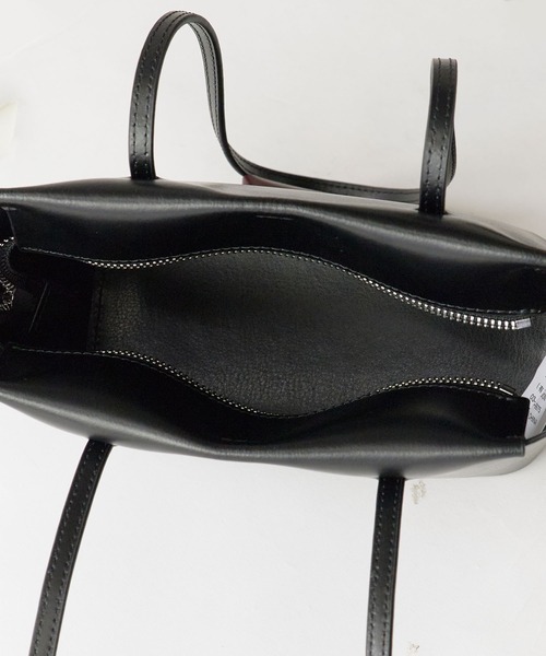 YAHKI(ヤーキ)の「YAHKI/ヤーキ W FAC SHOULDER BAG ボストン ショルダーバッグ レディース レディース 2026年 夏(ショルダーバッグ・レディース・ブラック/グレー/ブルー・ONE SIZE)」の4枚目の写真