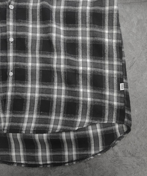 YACA(ヤーカ)の「Loose Check Hoodie Shirt/ルーズチェックフーディーシャツ【unisex item】(シャツ/ブラウス・レディース・ホワイト/ブラック・FREE)」の21枚目の写真