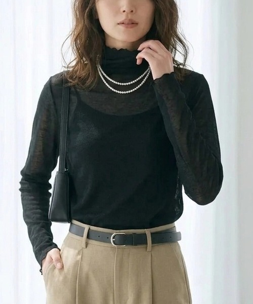 ANPAS(アンパス)の「Semi-Sheer High Neck Lettuce-Edge T-Shirt / セミシアーハイネックメローTシャツ / 透け感トップス 大人フェミニン レディース カットソー 長袖(Tシャツ/カットソー・レディース・ブラック/ブルーグレー/クリーム/ダークブラウン・M/L)」の2枚目の写真