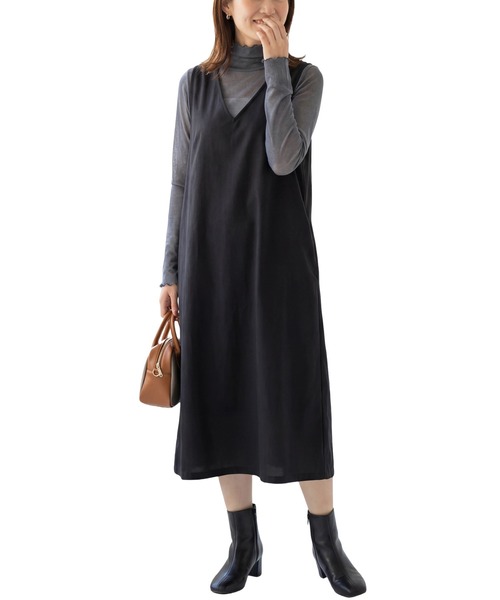 ANPAS(アンパス)の「Semi-Sheer High Neck Lettuce-Edge T-Shirt / セミシアーハイネックメローTシャツ / 透け感トップス 大人フェミニン レディース カットソー 長袖(Tシャツ/カットソー・レディース・ブラック/ブルーグレー/クリーム/ダークブラウン・M/L)」の15枚目の写真