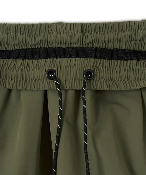 Pacific GOLF CLUB(パシフィックゴルフクラブ)の「NAKED GOLF × PGC SKIRT(スカート・レディース・マスタード/ブラック/カーキ・S/M)」の6枚目の写真