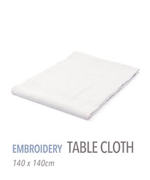 TOMORROWLAND HOME（トゥモローランドホーム）の「プレーンリネン テーブルクロス エンブロイダリー（140cm X 140cm）（キッチンツール）」
