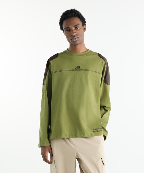 NEW BALANCE(ニューバランス)の「スポーツレガシーグラフィックロングスリーブTシャツ(Tシャツ/カットソー・メンズ・オリーブ・SMALL/XX-LARGE/X-LARGE)」の1枚目の写真