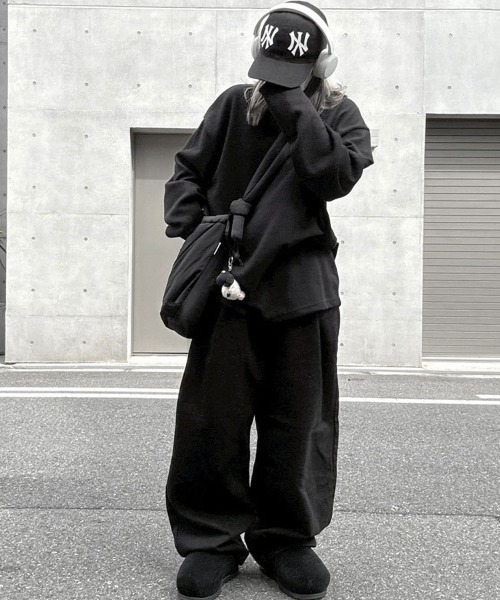 YACA(ヤーカ)の「Denim Tack Pants/デニムタックパンツ(デニムパンツ・レディース・ブラック・FREE)」の4枚目の写真