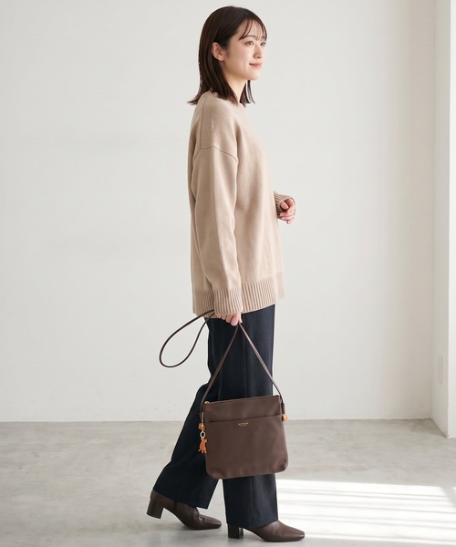 aoneco(アオネコ)の「aoneco 口バネショルダー(ショルダーバッグ・レディース・モカ/ブラック/エメラルド/ライトグレー・FREE)」の12枚目の写真