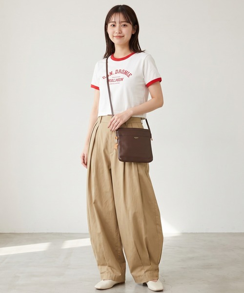 aoneco(アオネコ)の「aoneco 口バネショルダー(ショルダーバッグ・レディース・モカ/ブラック/エメラルド/ライトグレー・FREE)」の15枚目の写真