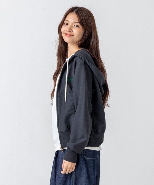 L.L.Bean(エルエルビーン)の「【JAPAN EDITION】ポーテージ・フルジップ・フード・スウェットシャツ(パーカー・レディース・チャコール/グリーン/イエロー/ライトグレー・MEDIUM)」の6枚目の写真