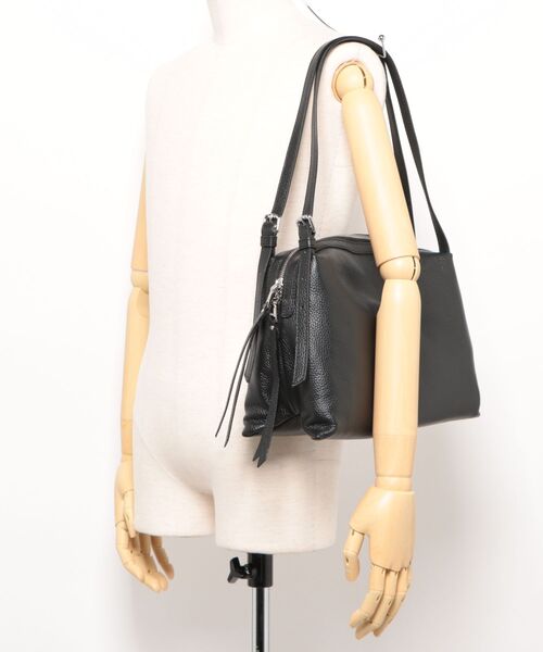 RIPANI（リパーニ）の「【RIPANI】ドレープ ショルダーバッグ(Q66351)（ショルダーバッグ・レディース・ブラック・ALL）」の5枚目の写真