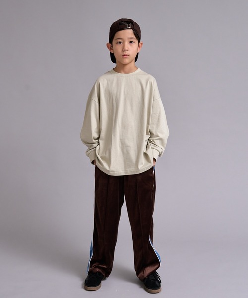PAIRMANON STREET(ペアマノンストリート)の「【90-160cm】ベロア 配色デザイン ワイドストレートパンツ【PAIRMANON STREET】(その他パンツ・キッズ・ブラウン/グレー/パープル/ネイビー・130/140/110/120/150/160/100/90)」の11枚目の写真