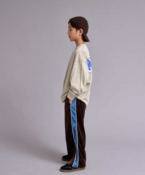 PAIRMANON STREET(ペアマノンストリート)の「【90-160cm】ベロア 配色デザイン ワイドストレートパンツ【PAIRMANON STREET】(その他パンツ・キッズ・ブラウン/グレー/パープル/ネイビー・130/140/110/120/150/160/100/90)」の12枚目の写真