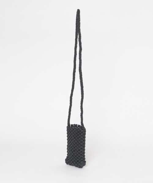 THE GOODLAND MARKET（ザグッドランドマーケット）の「PROJECT 1000　BOTTLE HANG（ショルダーバッグ・レディース・チャコールグレー/ピンク/ホワイト系その他/ブルー/イエロー系その他・ONE）」の11枚目の写真