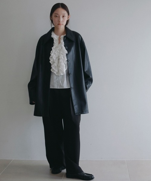 anuke（アンヌーク）の「2way Frill Blouse（シャツ/ブラウス・レディース・ホワイト/ブラック・FREE）」の10枚目の写真