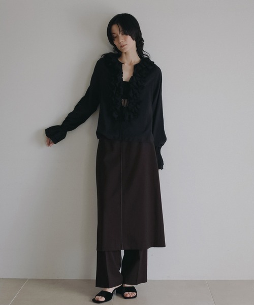 anuke（アンヌーク）の「2way Frill Blouse（シャツ/ブラウス・レディース・ホワイト/ブラック・FREE）」の3枚目の写真