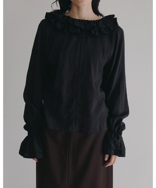 anuke（アンヌーク）の「2way Frill Blouse（シャツ/ブラウス・レディース・ホワイト/ブラック・FREE）」の5枚目の写真