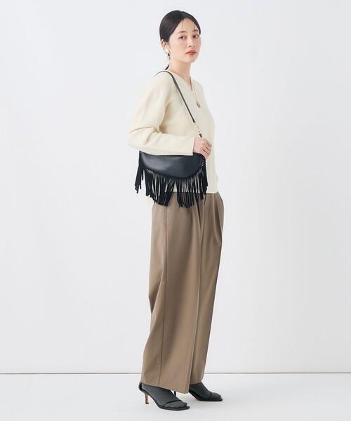 NOLLEY’S(ノーリーズ)の「【一部WEB限定サイズ】《抗ピル/防シワ》ウォッシャブルポリウール梳毛タックワイドパンツ(その他パンツ・レディース・カーキ/グレー/ブラック・36/38)」の5枚目の写真