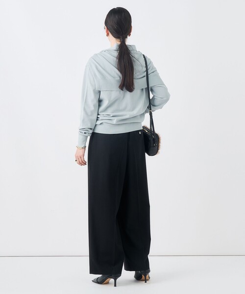 NOLLEY’S(ノーリーズ)の「【一部WEB限定サイズ】《抗ピル/防シワ》ウォッシャブルポリウール梳毛タックワイドパンツ(その他パンツ・レディース・カーキ/グレー/ブラック・36/38)」の21枚目の写真