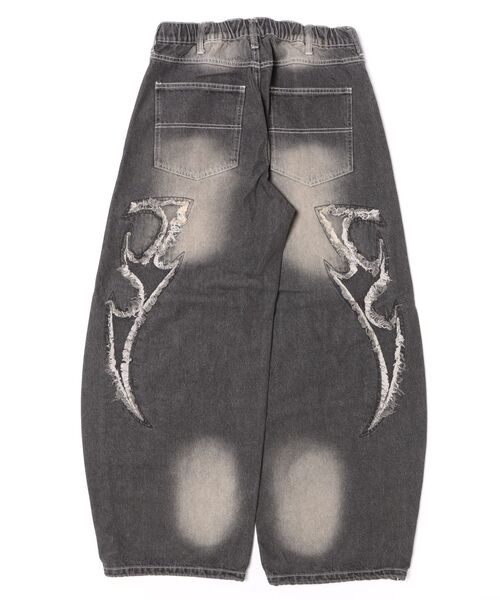 MARUKAWA（マルカワ）の「2026AW VINTAGE WASHED WIDEBAGGY CURVED DENIM フリンジダメージ ワイドバギー カーブデニムパンツ（デニムパンツ・メンズ・ブラック系その他/ブラック系その他2/ブルー系その他/ブラック系その他4/ブルー系その他2/ブラック系その他3・M/L）」の15枚目の写真