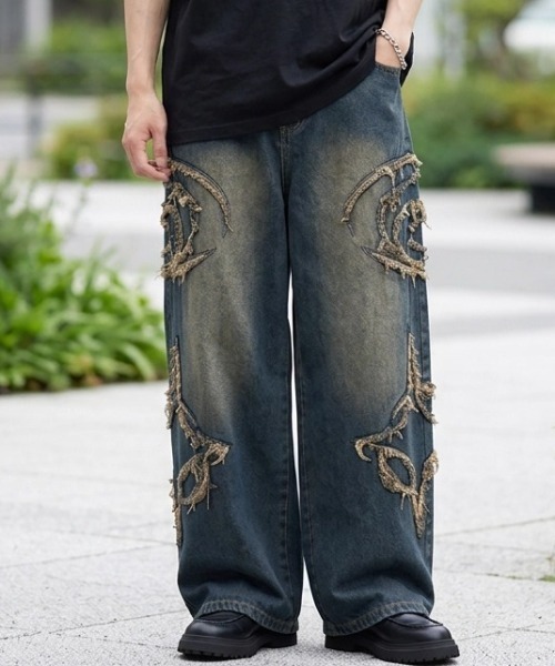 MARUKAWA（マルカワ）の「2026AW VINTAGE WASHED WIDEBAGGY CURVED DENIM フリンジダメージ ワイドバギー カーブデニムパンツ（デニムパンツ・メンズ・ブラック系その他/ブラック系その他2/ブルー系その他/ブラック系その他4/ブルー系その他2/ブラック系その他3・M/L）」の5枚目の写真