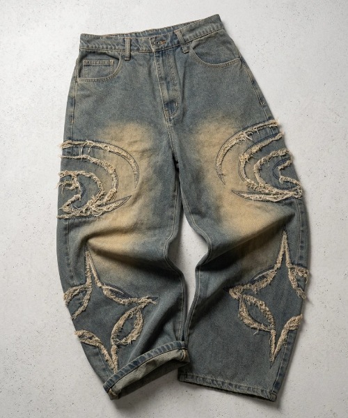 MARUKAWA（マルカワ）の「2026AW VINTAGE WASHED WIDEBAGGY CURVED DENIM フリンジダメージ ワイドバギー カーブデニムパンツ（デニムパンツ・メンズ・ブラック系その他/ブラック系その他2/ブルー系その他/ブラック系その他4/ブルー系その他2/ブラック系その他3・M/L）」の7枚目の写真