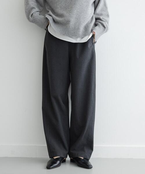 URBAN RESEARCH Sonny Label(アーバンリサーチサニーレーベル)の「TRイージーカーブパンツ(その他パンツ・レディース・ブラウン/チャコールグレー・36/38)」の1枚目の写真