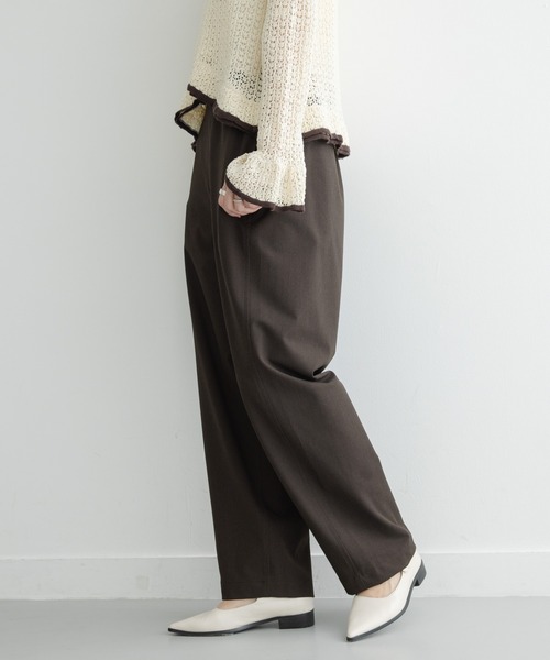 URBAN RESEARCH Sonny Label(アーバンリサーチサニーレーベル)の「TRイージーカーブパンツ(その他パンツ・レディース・ブラウン/チャコールグレー・36/38)」の20枚目の写真