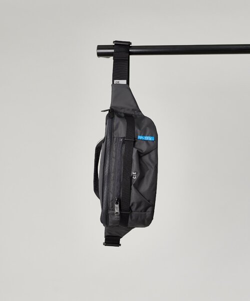 CIE(シー)の「【CIE】GRID0 WAIST PACK(ボディバッグ/ウエストポーチ・メンズ・ブラック・FREE)」の20枚目の写真